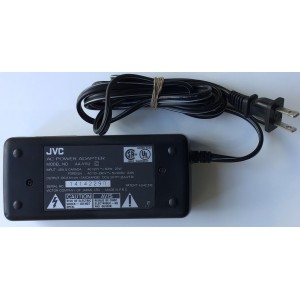 ADAPTADOR JVC VCA / NUMERO DE PARTE AA-V11U / MODELO AA-V11U / ENTRADA VCA AC110-240V～50/60㎐ 23W / SALIDA VCD 8.5V-1.3A	